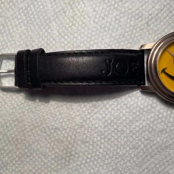 Joe Boxer Vintage Smiley Face Wrist Watch 1995